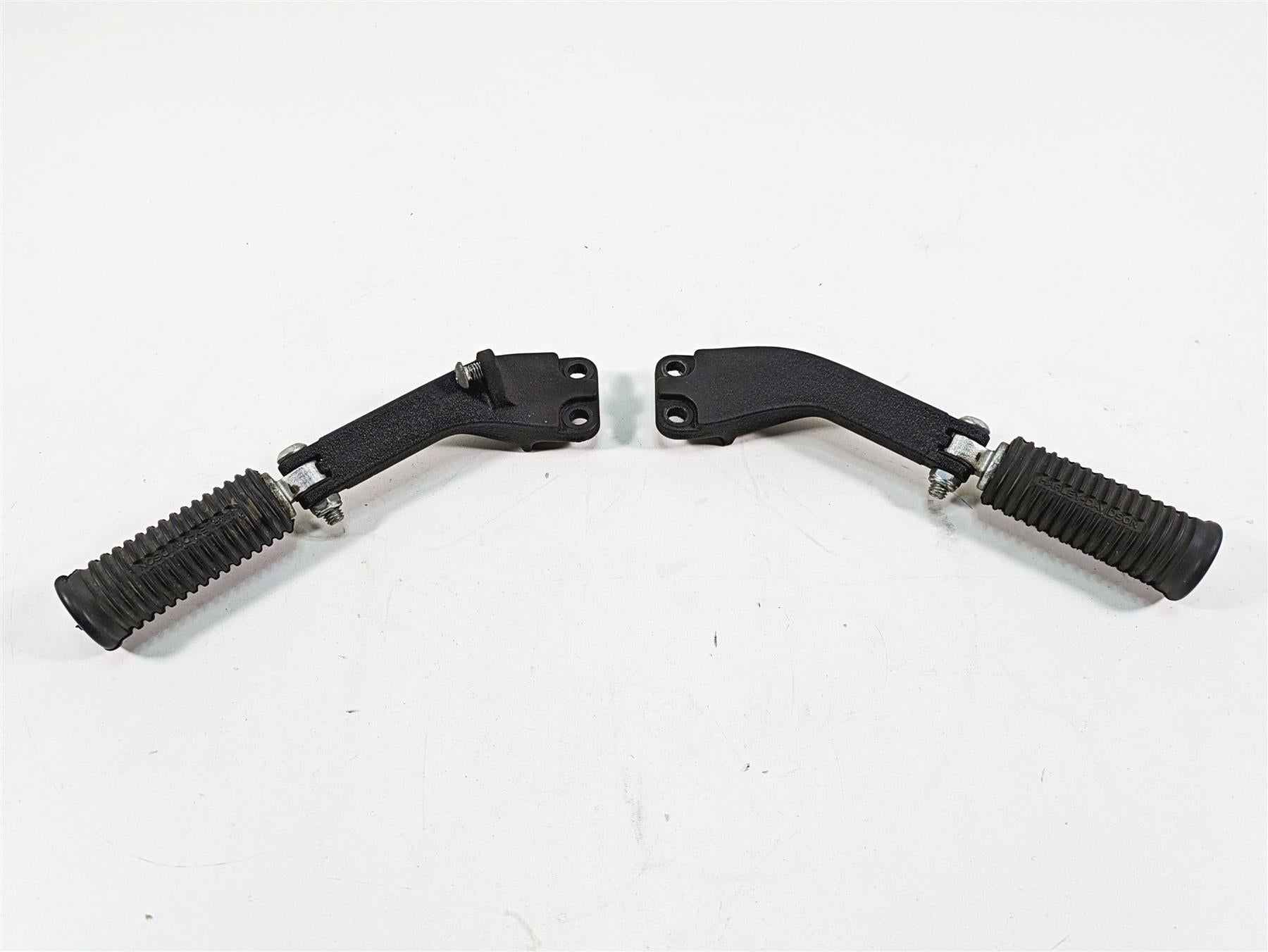 2009 Harley FXDF Dyna Fat Bob Rear Passenger Footpeg Set 49224-06A 49230-06 | Mototech271