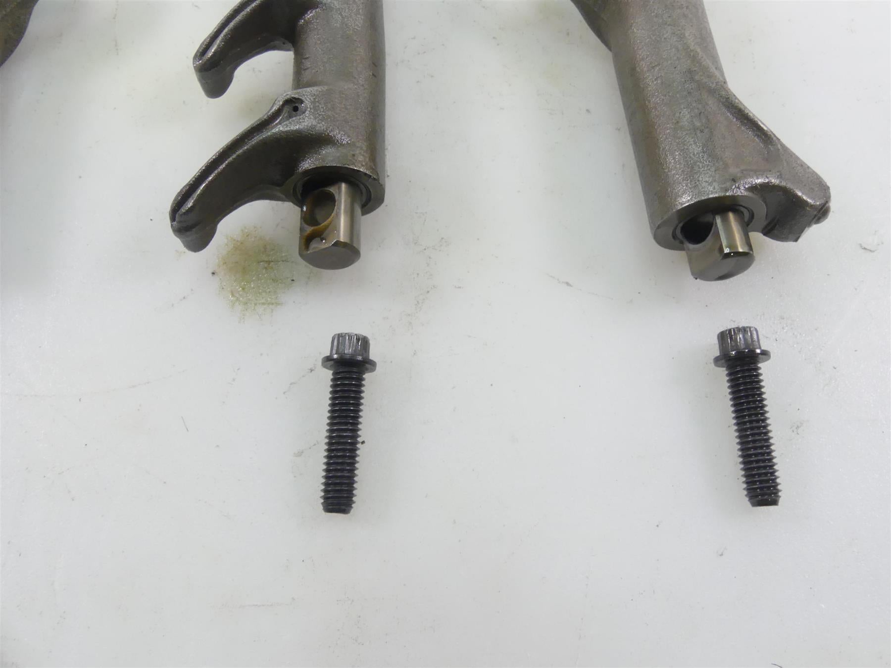 2018 Harley FXBRS Softail Breakout Rocker Arm Rockers Set 17300055 17300053 {{ shop.shopifyCountryName }} - Mototech271