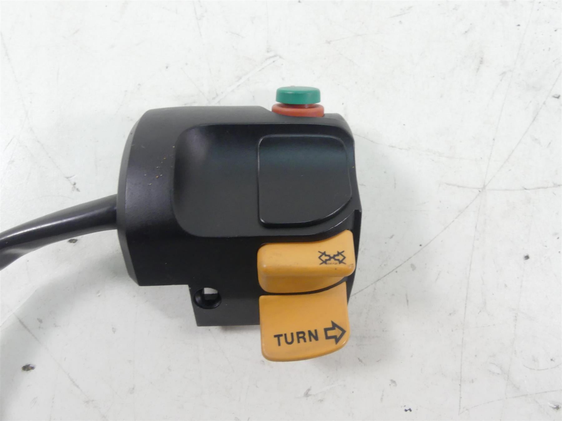1999 BMW R1100 GS 259E Right Hand Start Control Switch 61312306179 61312305233 {{ shop.shopifyCountryName }} - Mototech271