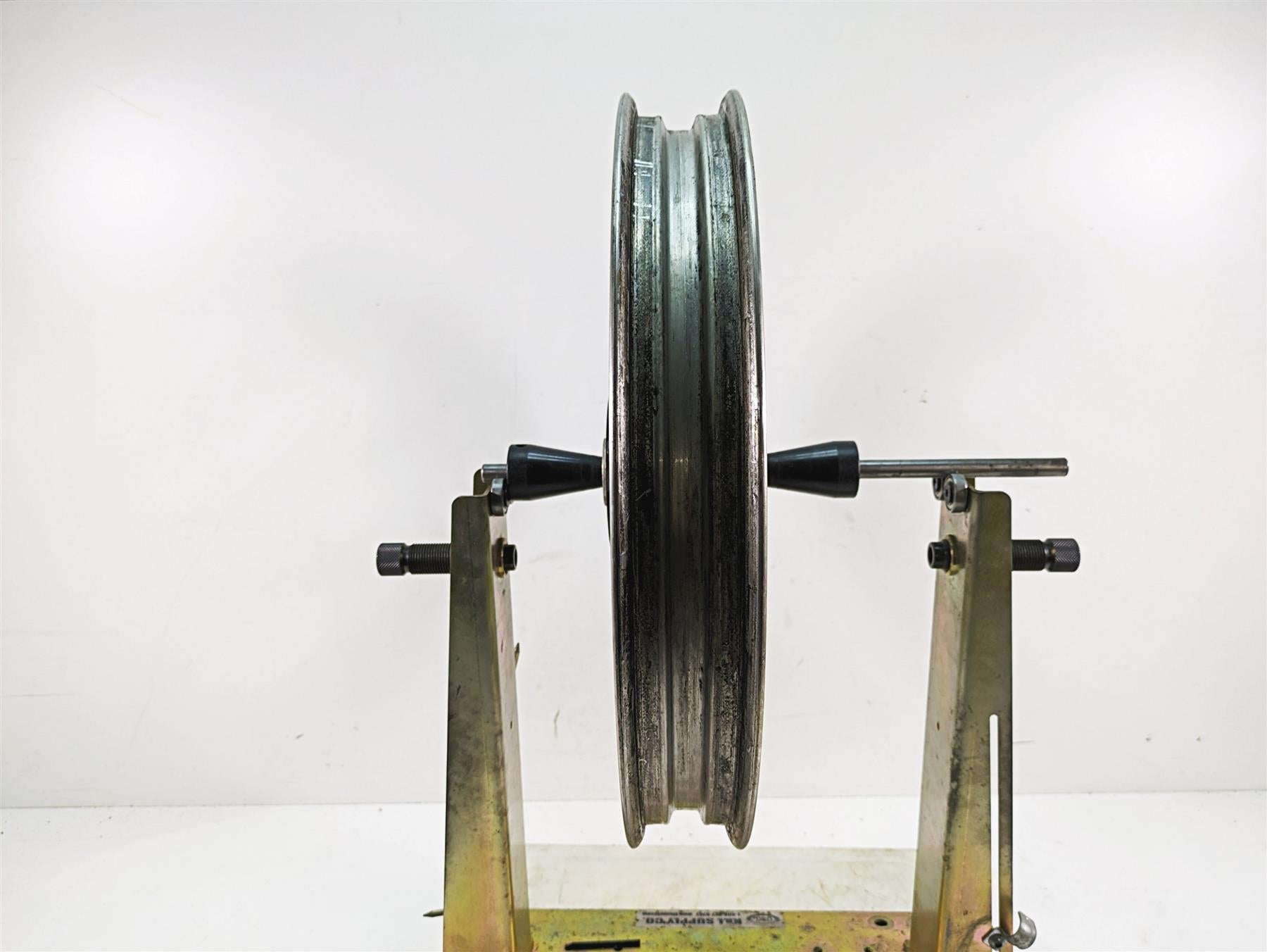 1999 Harley Dyna FXDL Low Rider 19x2.15 13 Spoke Cast Front Wheel Rim 43499-96 {{ shop.shopifyCountryName }} - Mototech271