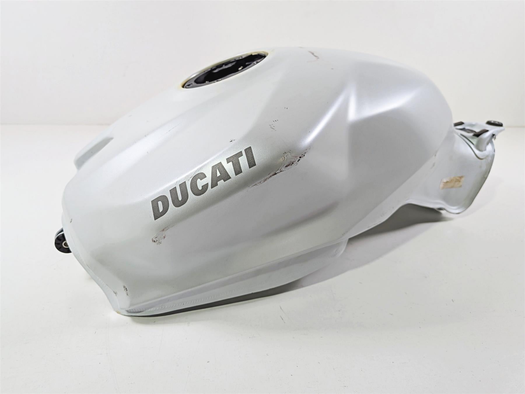 2017 Ducati 959 Panigale White Fuel Gas Petrol Tank - Dented 58612061-Mototech271
