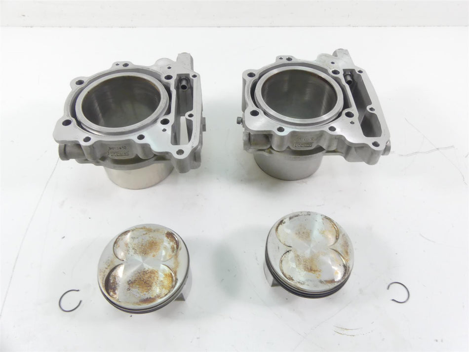 2004 Aprilia RSV1000 R Mille Cylinder Jugs & Piston Set AP0613418 {{ shop.shopifyCountryName }} - Mototech271