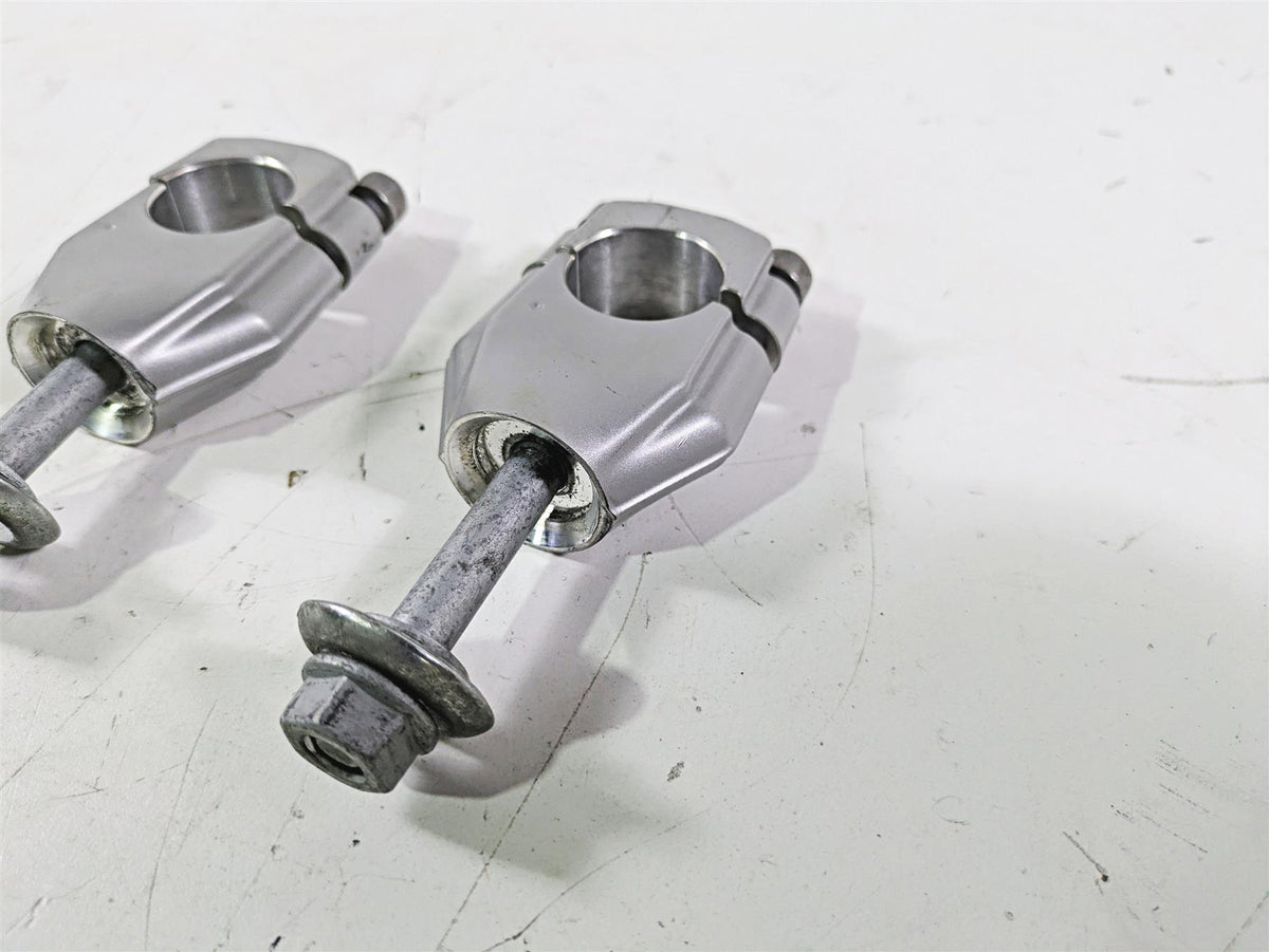 2017 BMW F800GS Adv K75 Handle Bar Riser Holder 31427715491 {{ shop.shopifyCountryName }} - Mototech271