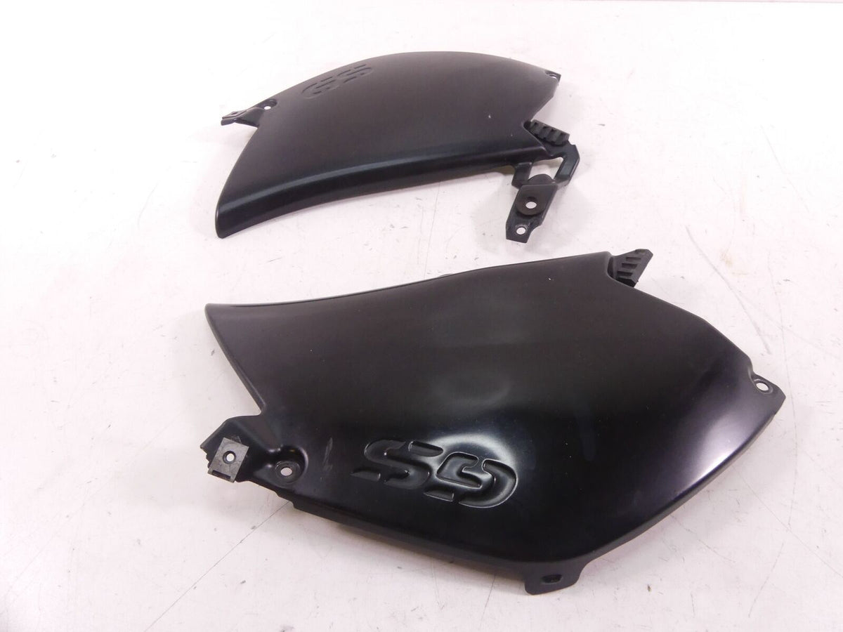 2008 BMW R1200GS K255 Adv Between Leg Side Cover Fairing Set 46637698234 {{ shop.shopifyCountryName }} - Mototech271