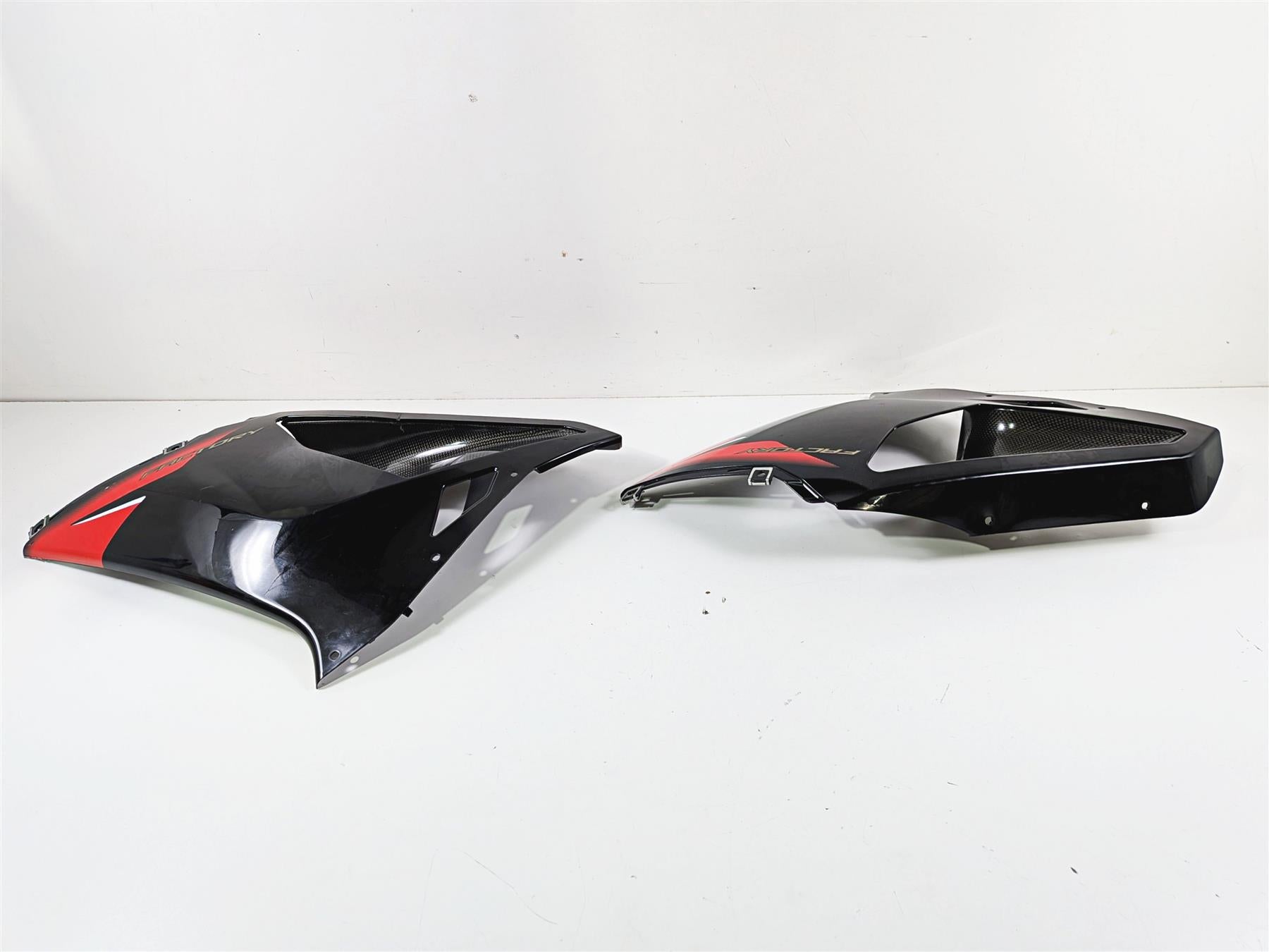 2008 Aprilia RSVR 1000 Factory Left Right Side Fairing Carbon Ram 110112 110113 {{ shop.shopifyCountryName }} - Mototech271