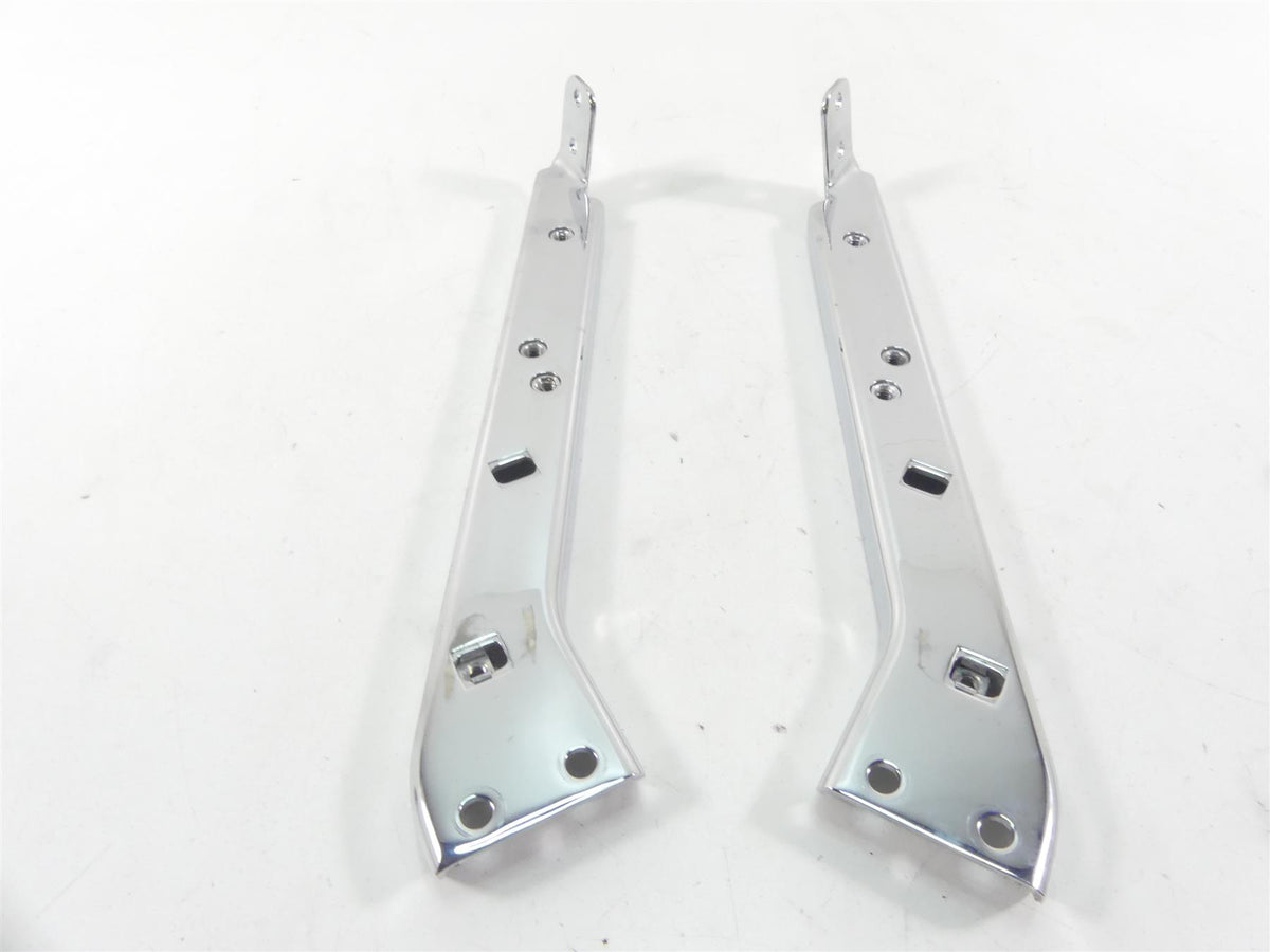 2007 Harley FLHTCU SE CVO Electra Glide Chrome Rear Fender Mount Set 90720-79C {{ shop.shopifyCountryName }} - Mototech271