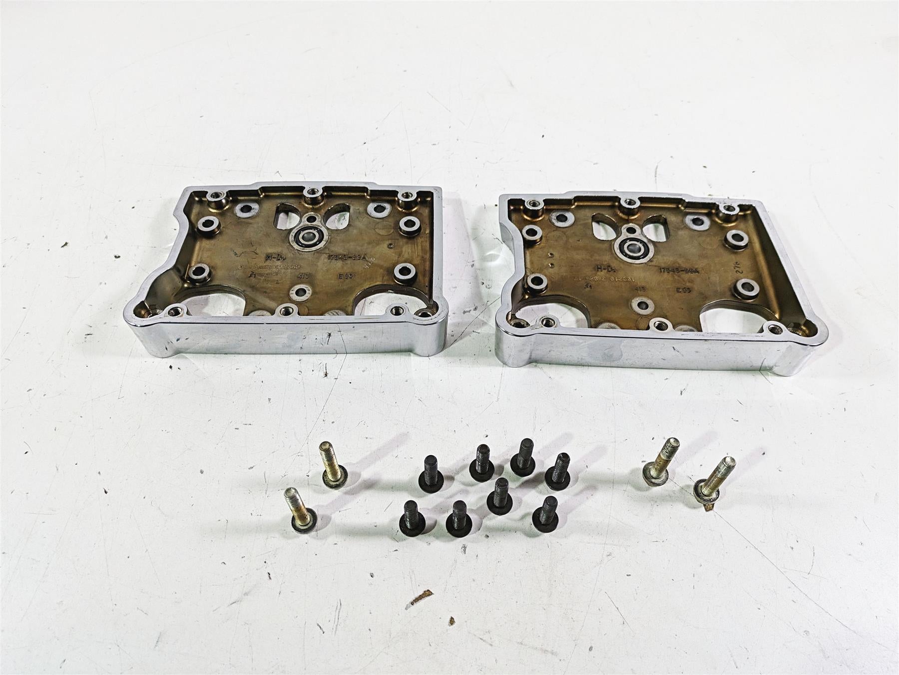 2015 Harley Touring FLHXS Street Glide Lower Rocker Box Housing Set 17573-99A {{ shop.shopifyCountryName }} - Mototech271