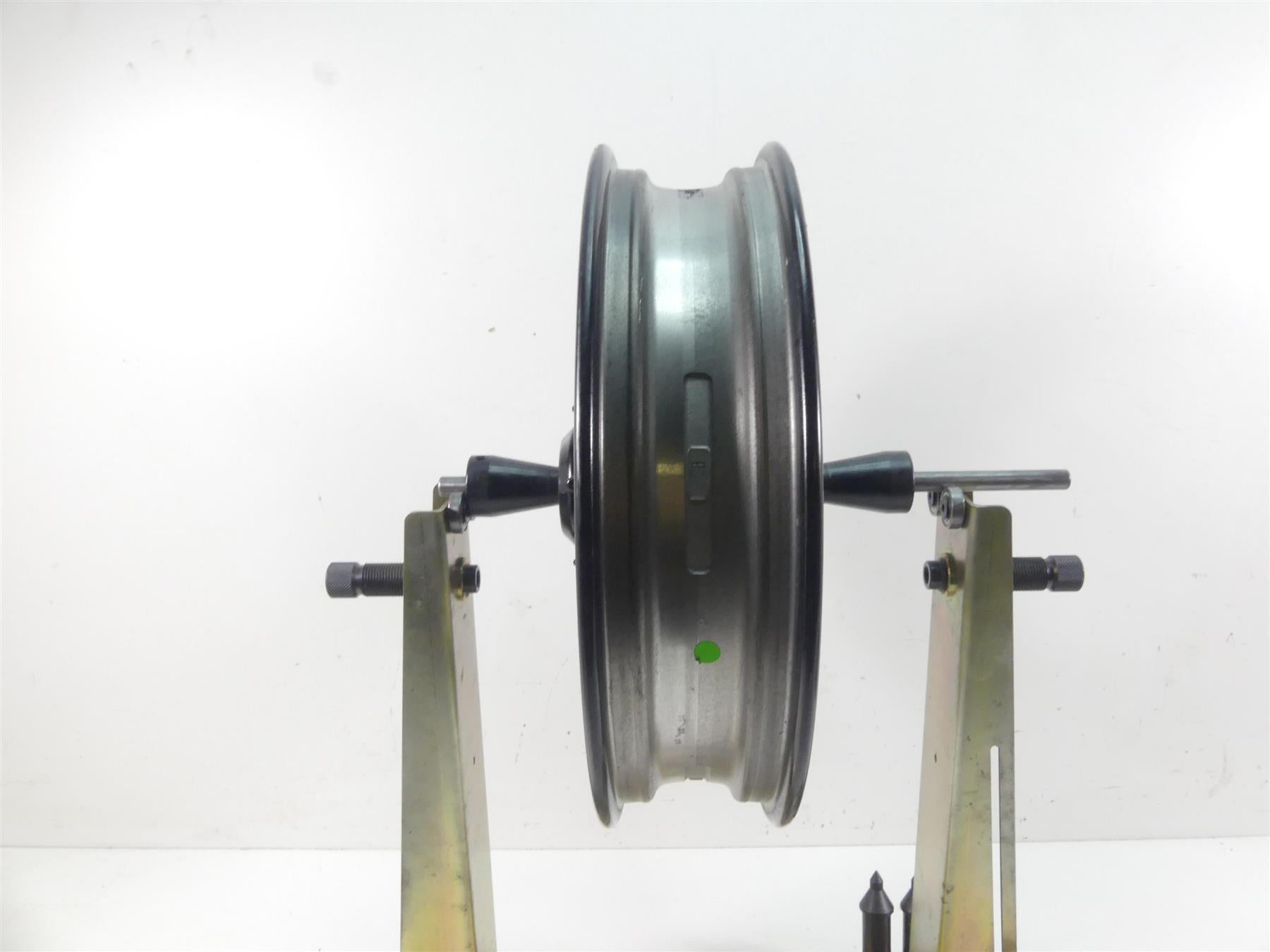 2016 Indian Scout Sixty Straight 16x3.5 Front Wheel Rim 1522090 {{ shop.shopifyCountryName }} - Mototech271