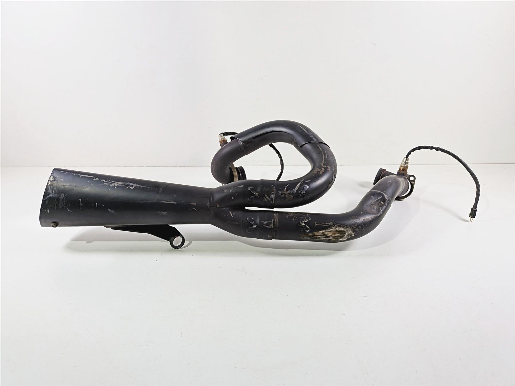 2011 Harley VRSCDX Night Rod Vance Hines Comp Series 2-1 Exhaust System 75-113-9 {{ shop.shopifyCountryName }} - Mototech271