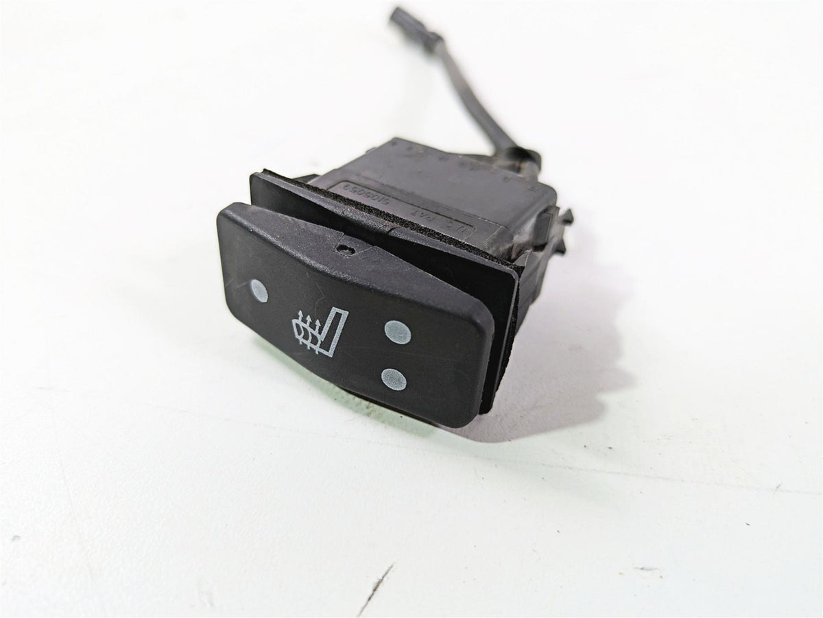 2013 Triumph Tiger 1215 Explorer Heated Seat Switch - Read T2505150 {{ shop.shopifyCountryName }} - Mototech271