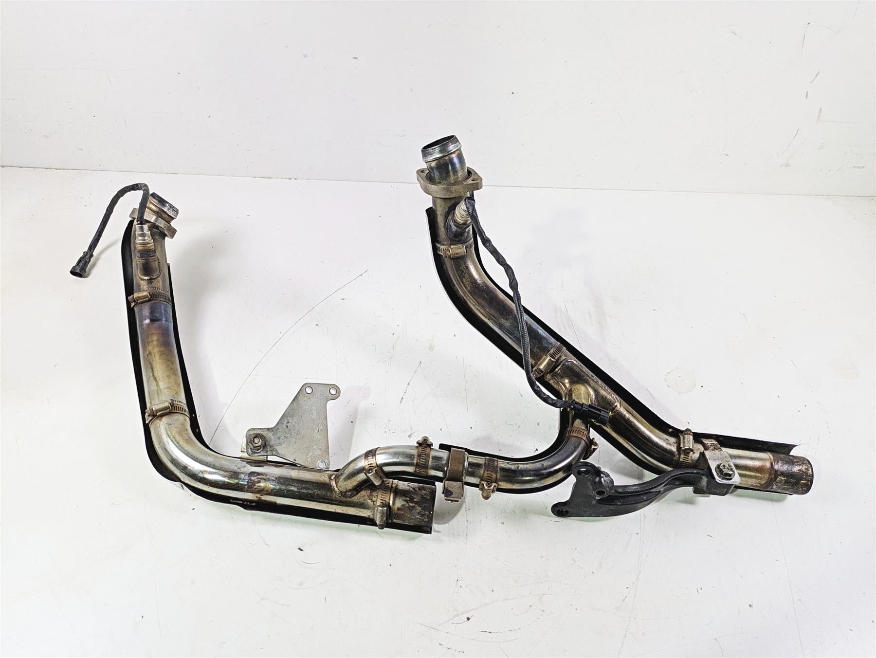 2011 Harley FXDC Dyna Super Glide Oem Stock Exhaust Header Set 65631-10 65825-10 {{ shop.shopifyCountryName }} - Mototech271