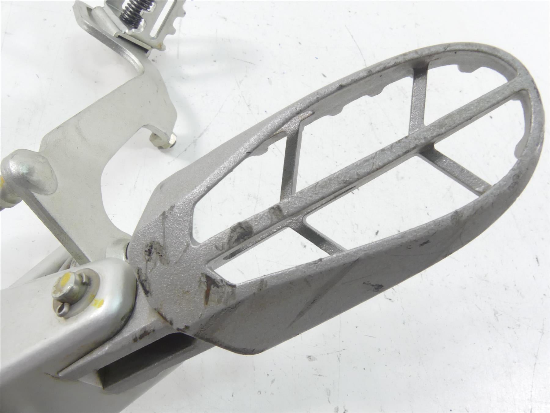 2020 Ducati Multistrada 1260 Enduro Right Front Footpeg & Brake Pedal 82422892AA {{ shop.shopifyCountryName }} - Mototech271