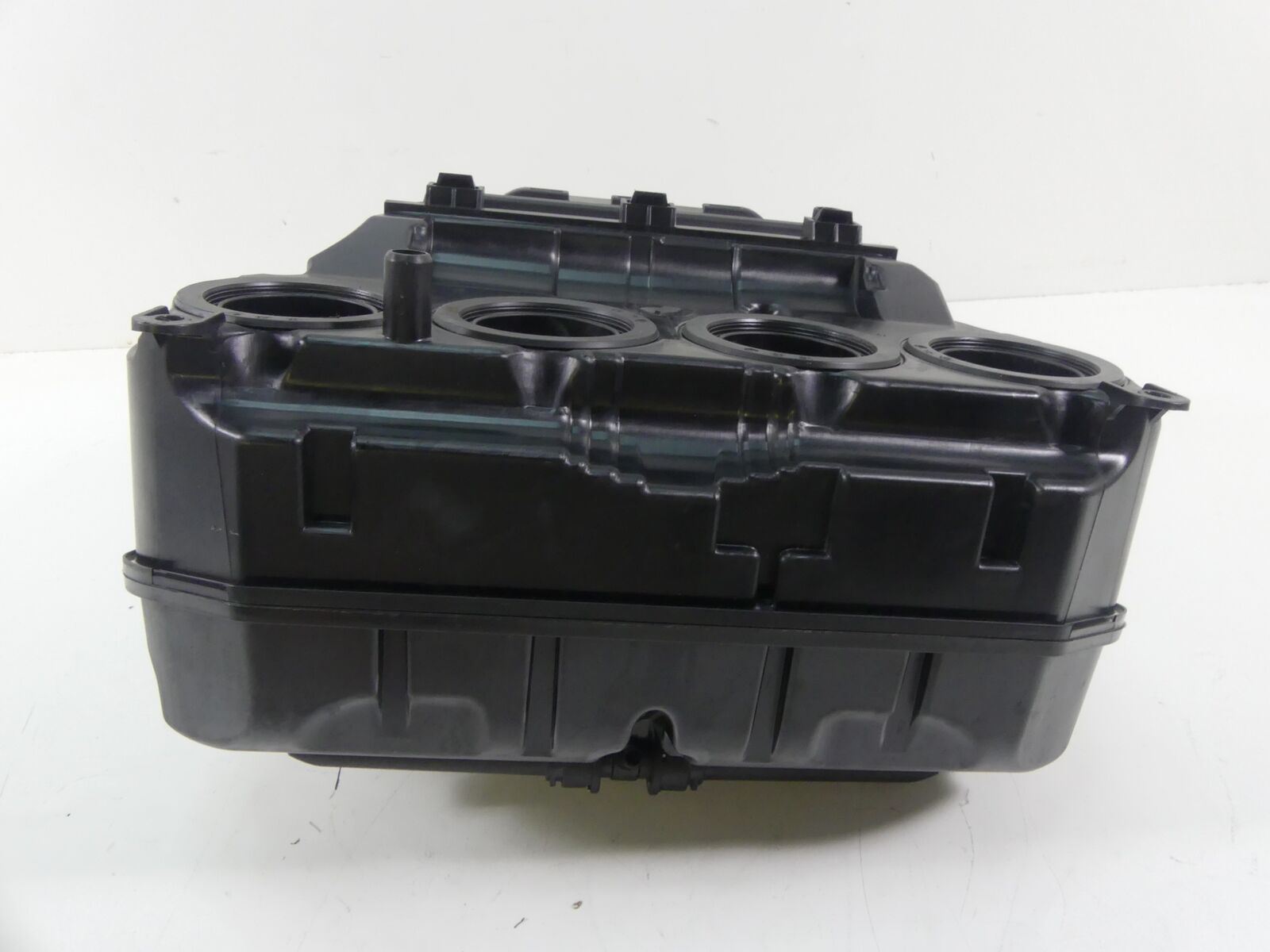 2018 BMW S1000XR K49 Air Filter Breather Cleaner Box Duct Inlet Set 13718544689 {{ shop.shopifyCountryName }} - Mototech271
