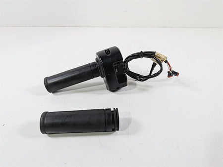 2014 Harley Touring FLHTK Electra Glide Right Hand Control Switch 71500130C-Mototech271