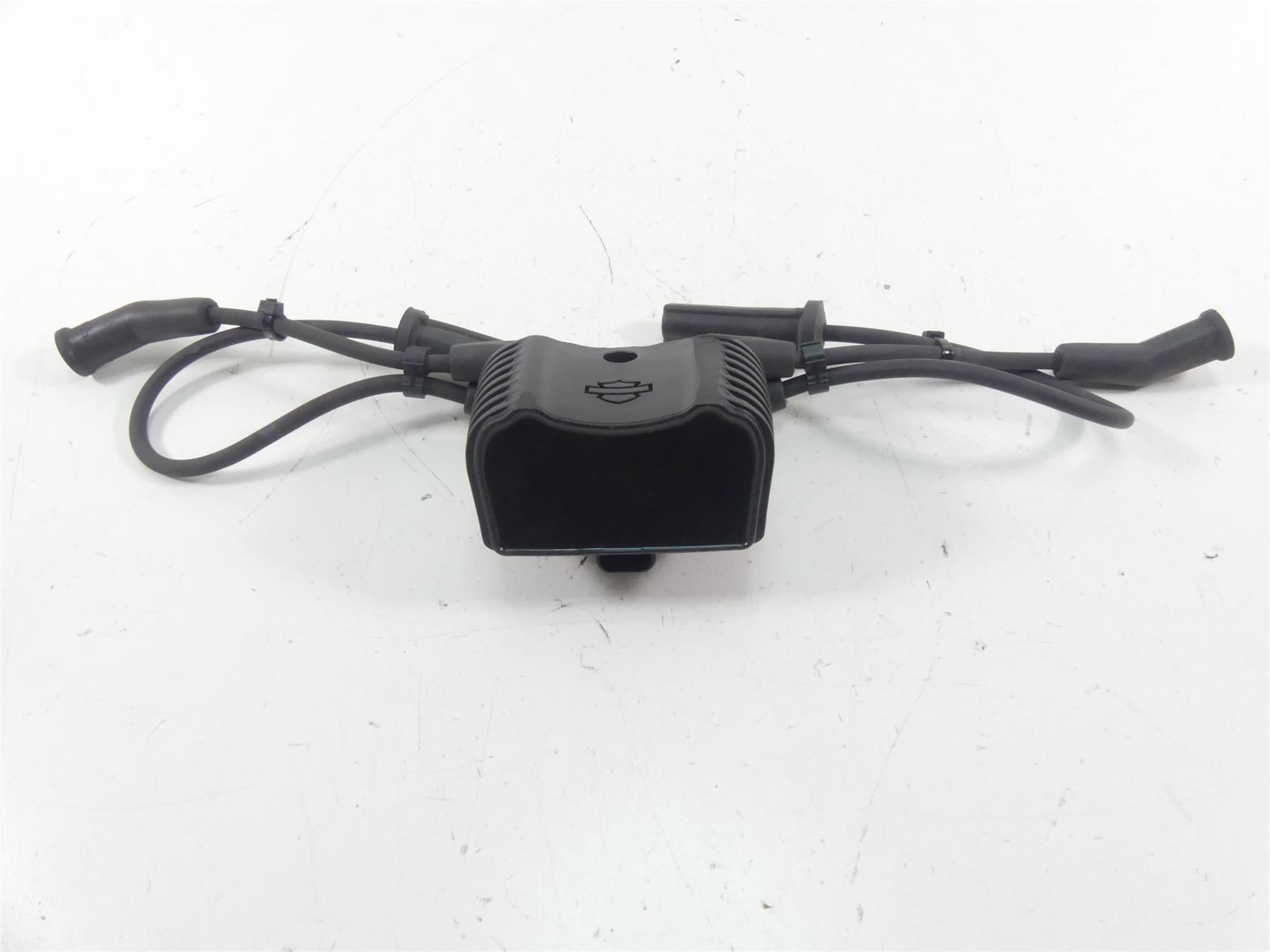 2021 Harley Softail FXBBS Street Bob Ignition Coil Wires Plugs -Read 31600067 {{ shop.shopifyCountryName }} - Mototech271