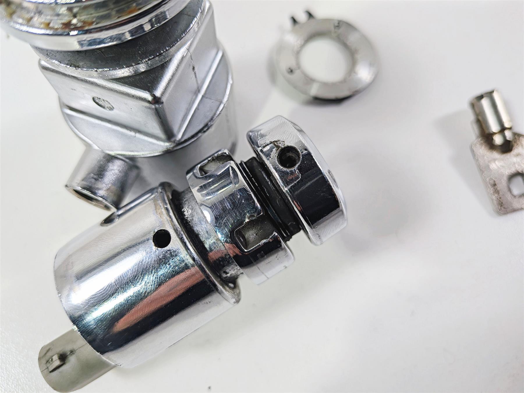 2014 Harley FXDL Dyna Low Rider Ignition Switch Key Lock Set 71475-06B {{ shop.shopifyCountryName }} - Mototech271