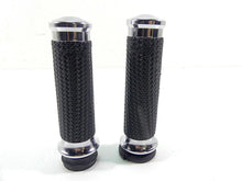Load image into Gallery viewer, 2016 Harley Softail FLS Slim Left Right Avon Hand Grip Set

