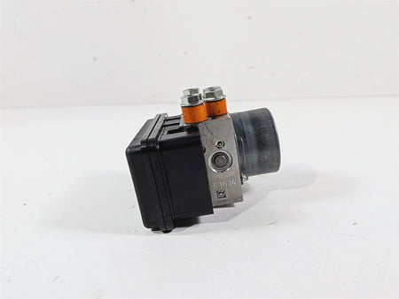 2018 Aprilia RSV4 RR Abs Brake Pump Unit Module 2D000265 2D000264 {{ shop.shopifyCountryName }} - Mototech271