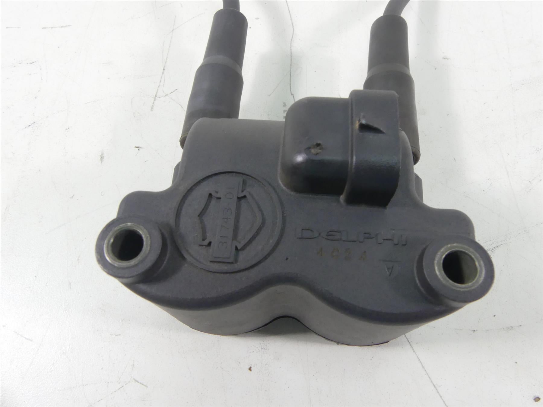 2004 Harley Softail FLSTFI Fat Boy Delphi Ignition Coils + Chrome Cover 31743-01 {{ shop.shopifyCountryName }} - Mototech271