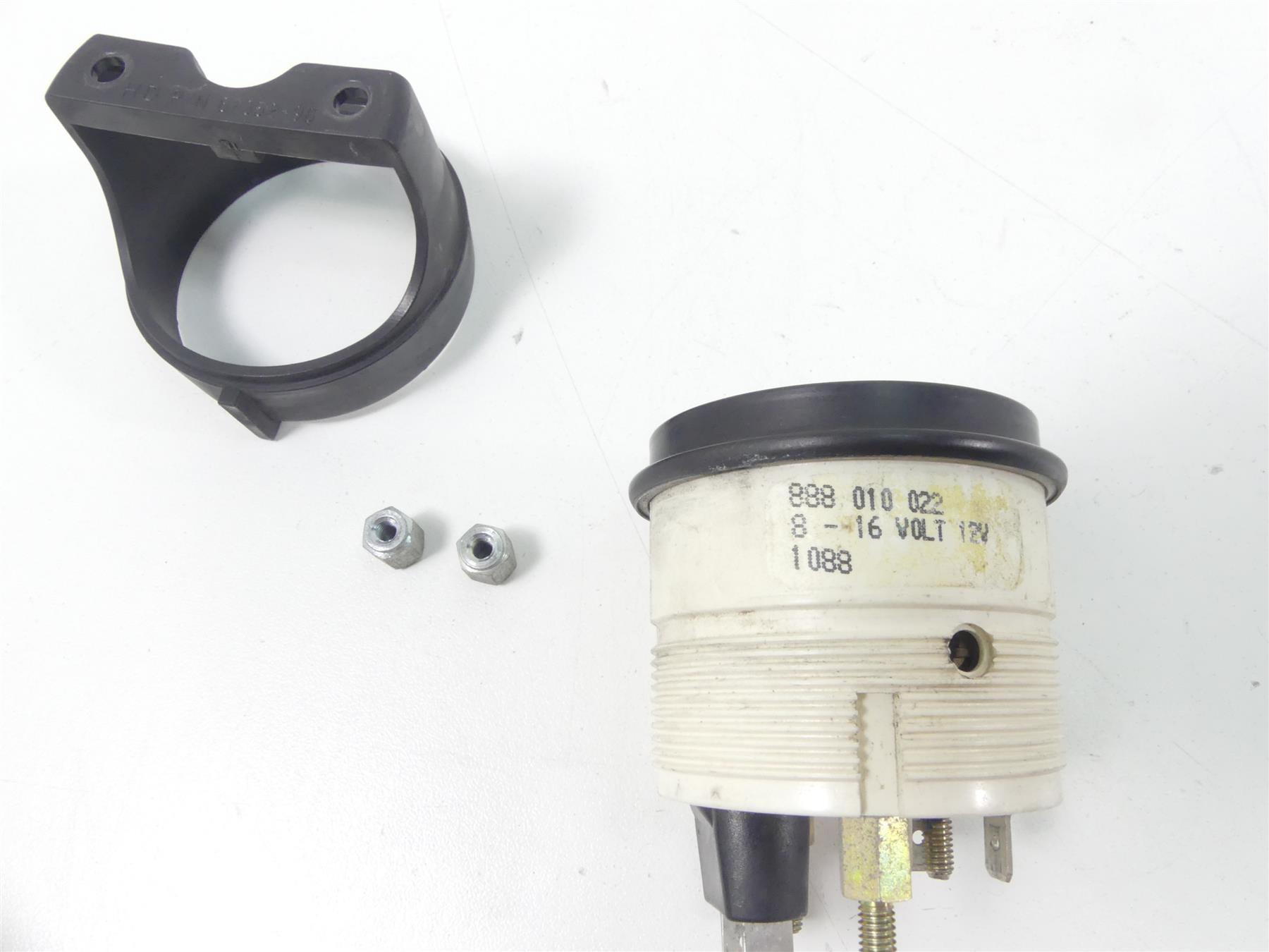 1998 Harley Touring FLHTC Electra Glide Volt Voltage Meter Gauge 74526-96 {{ shop.shopifyCountryName }} - Mototech271