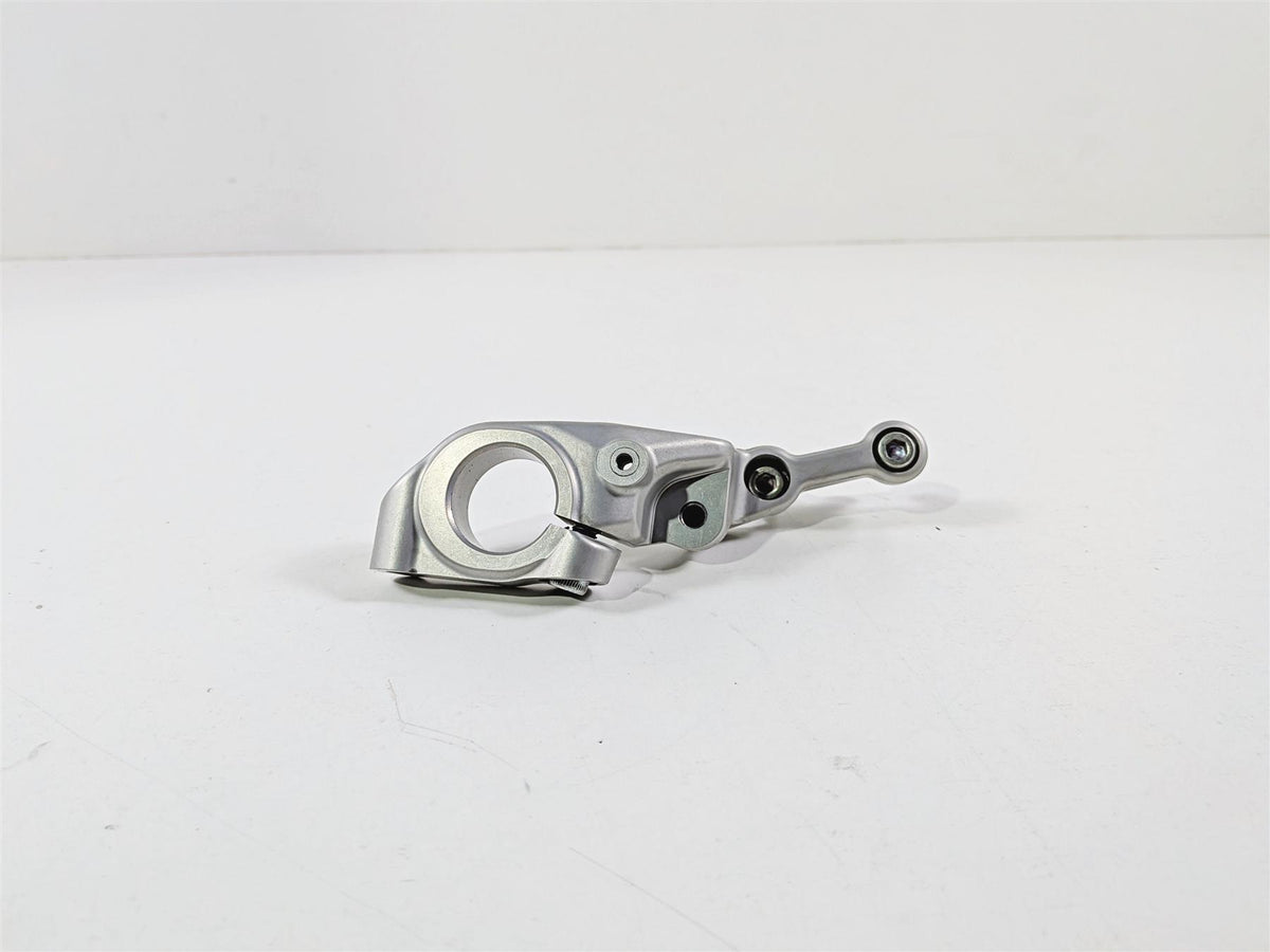 2019 Ducati Panigale V4S V4 S Corse Right Swingarm Frame Foot Peg Mount 8291G841 {{ shop.shopifyCountryName }} - Mototech271