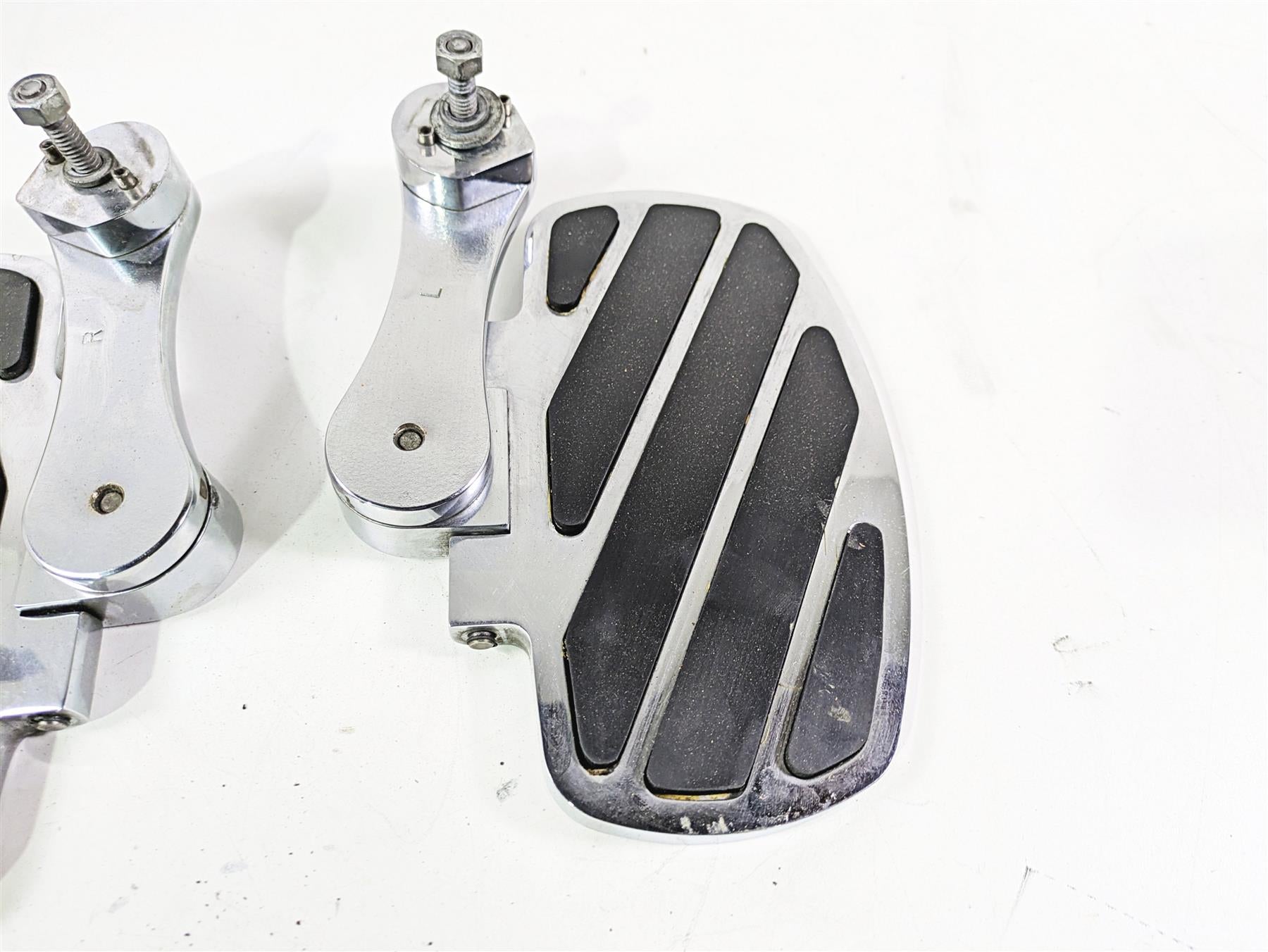 2006 Triumph Rocket 3 Pillion Rivco Passenger Floorboards & Extensions TR3005 {{ shop.shopifyCountryName }} - Mototech271