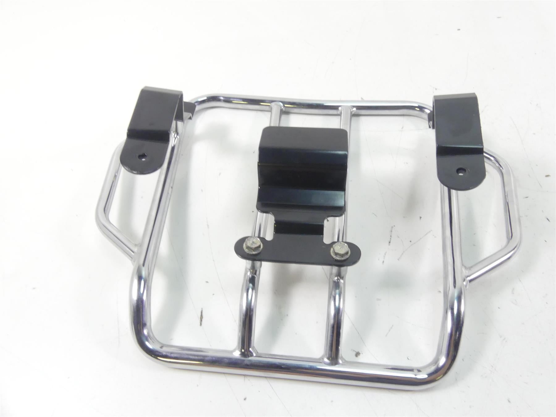 2007 Harley FLHTCU SE2 CVO Electra Glide Trunk Chrome Luggage Rack 79125-06 {{ shop.shopifyCountryName }} - Mototech271
