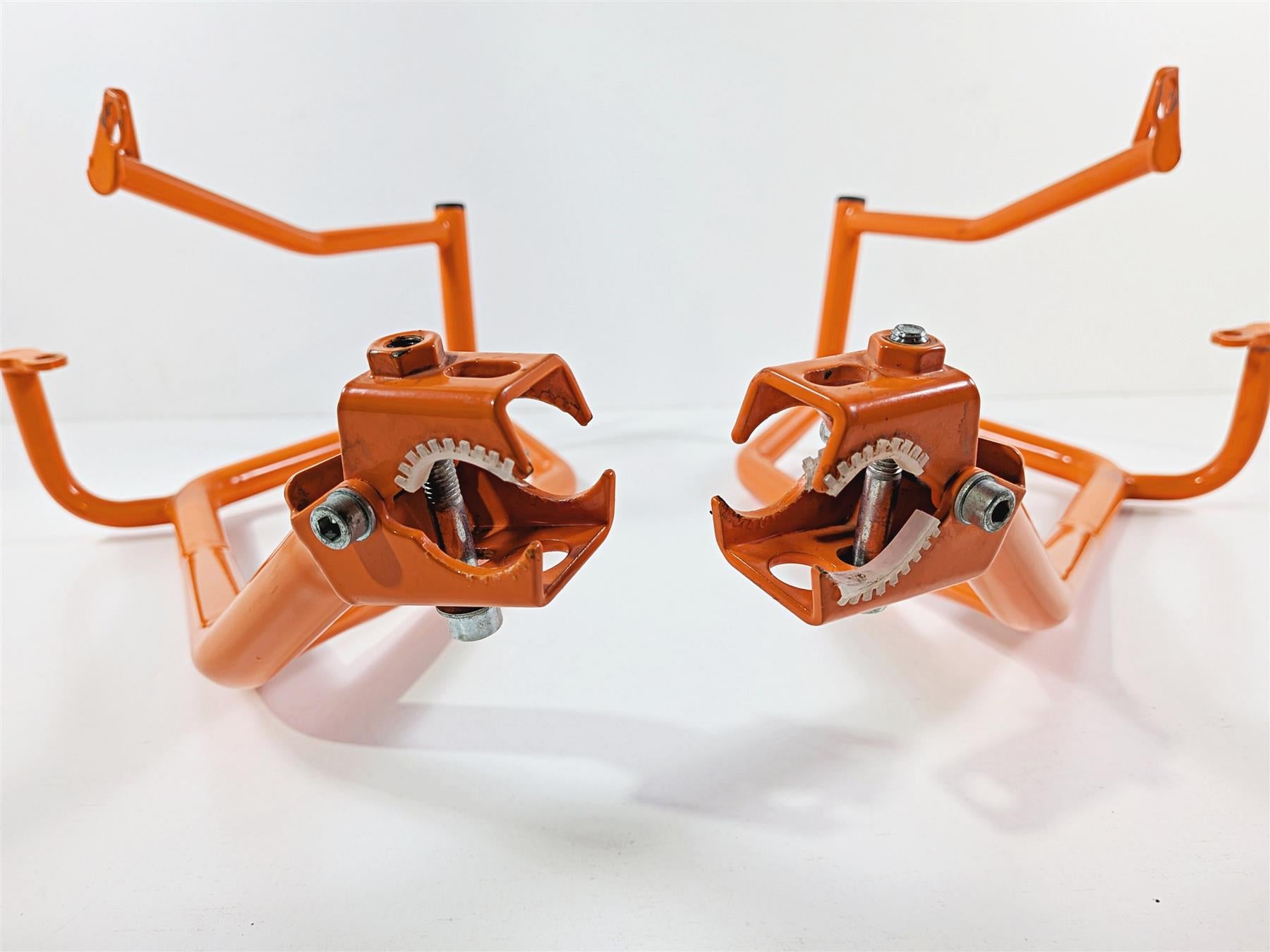 2005 KTM 950 LC8 Adventure Engine Crash Guard Protection Rail Set {{ shop.shopifyCountryName }} - Mototech271