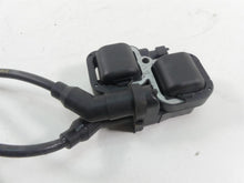 Load image into Gallery viewer, 2020 Indian Roadmaster Front Rear Cylinder Ignition Coil 4010425 2876049
