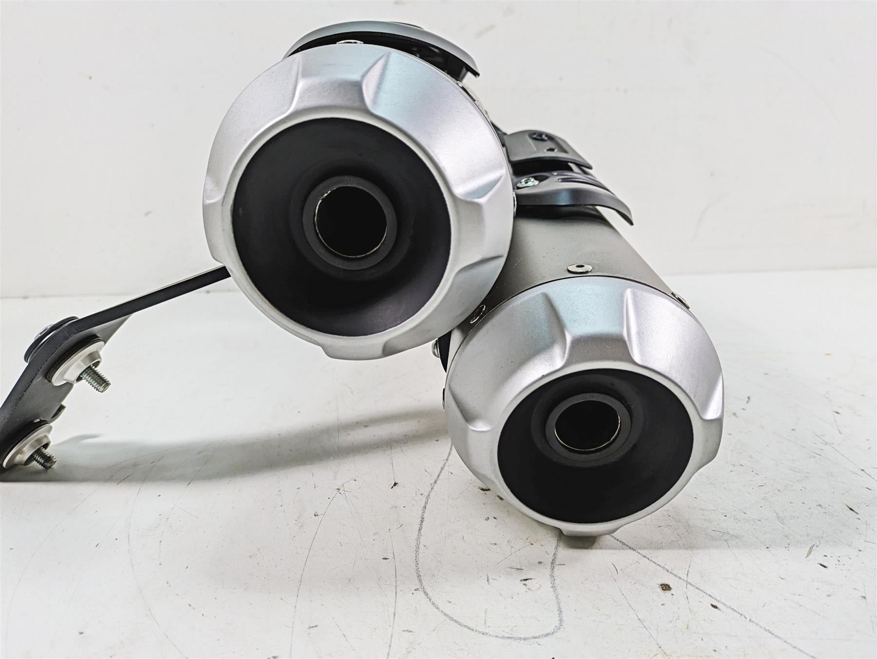 2020 Ducati Scrambler 1100 Sport Pro Exhaust Pipe Muffler Silencer 57314871A {{ shop.shopifyCountryName }} - Mototech271
