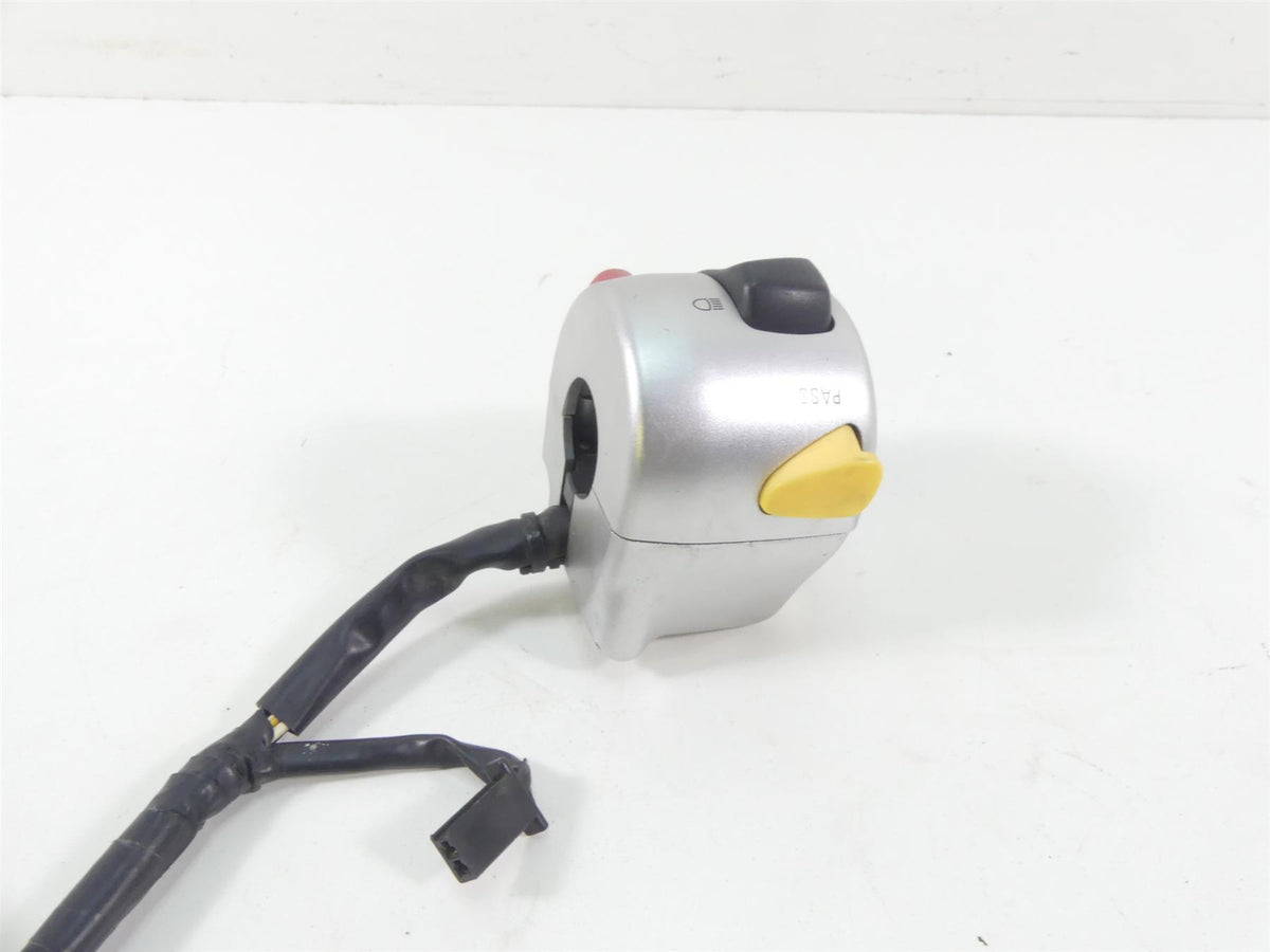2007 Suzuki M109R VZR1800 Boulevard Left Light Blinkr Control Switch 37400-48G10 {{ shop.shopifyCountryName }} - Mototech271