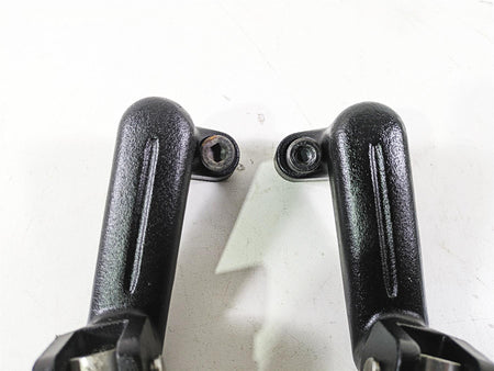 2018 Indian Chieftain Dark Horse Rear Passenger Foot Pegs 5140869 5140870 {{ shop.shopifyCountryName }} - Mototech271