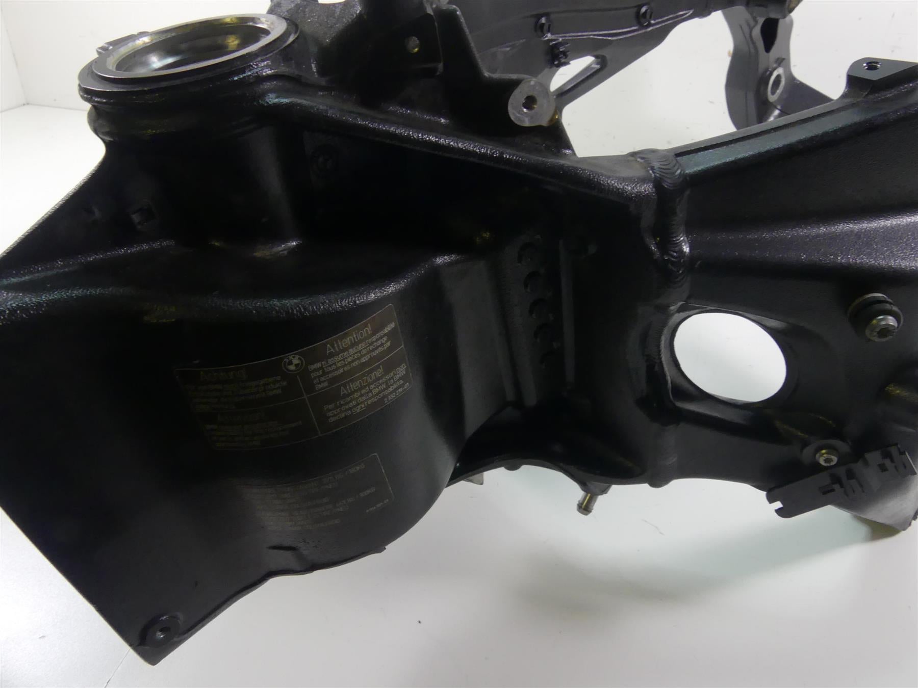 2016 BMW S1000XR K49 Straight Main Frame Chassis With Florida Clean Title 46518551447 {{ shop.shopifyCountryName }} - Mototech271