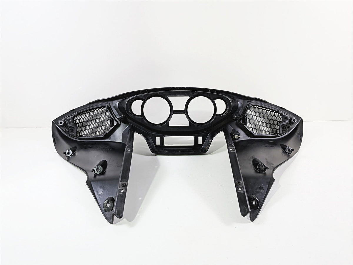 2016 Victory Cross Country Front Inner Nose Dash Fairing -READ 5437066 {{ shop.shopifyCountryName }} - Mototech271