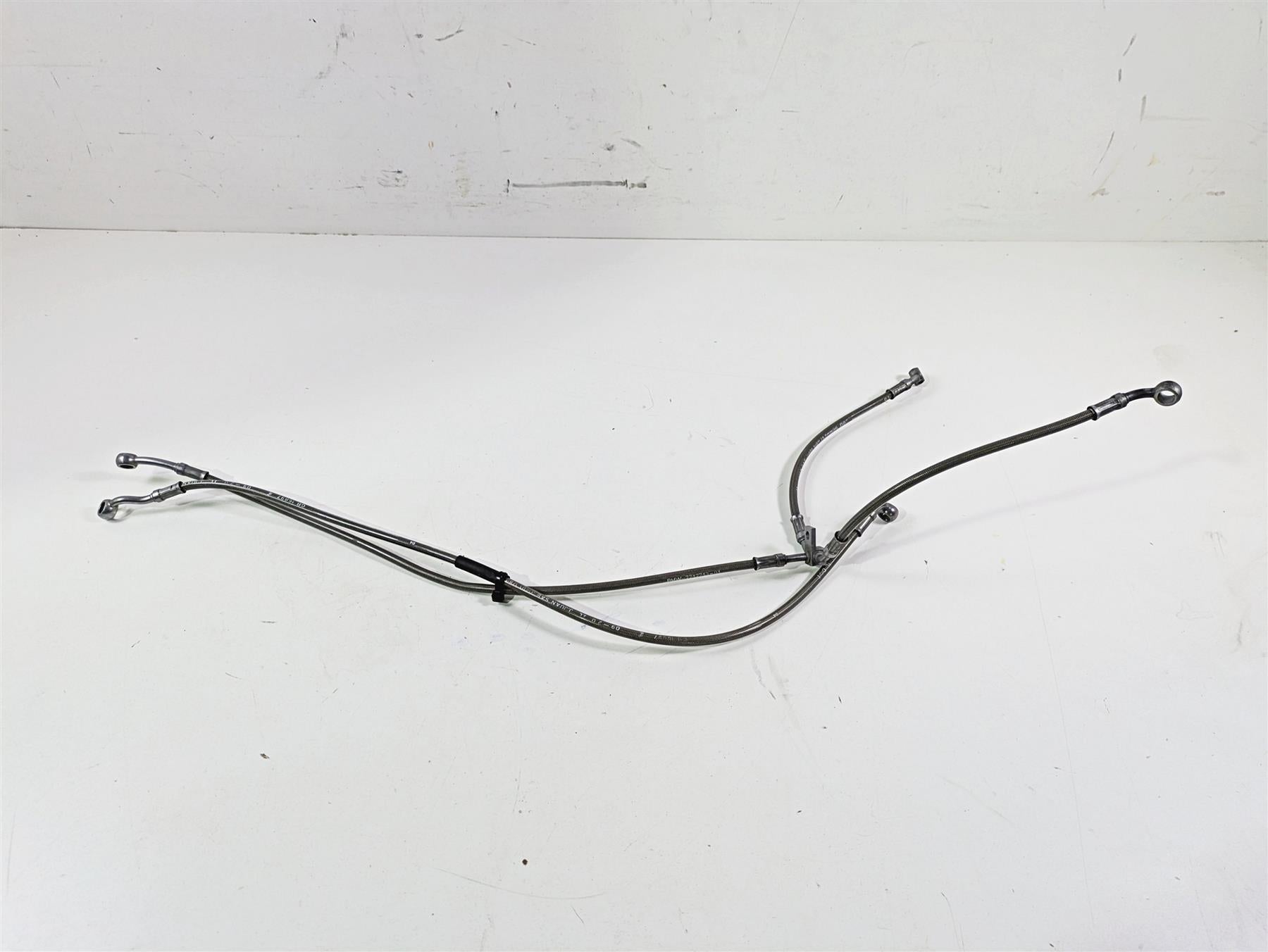 2021 BMW R1250GS K51 Adv Front Abs Brake Line Hose Set 34327717713 {{ shop.shopifyCountryName }} - Mototech271