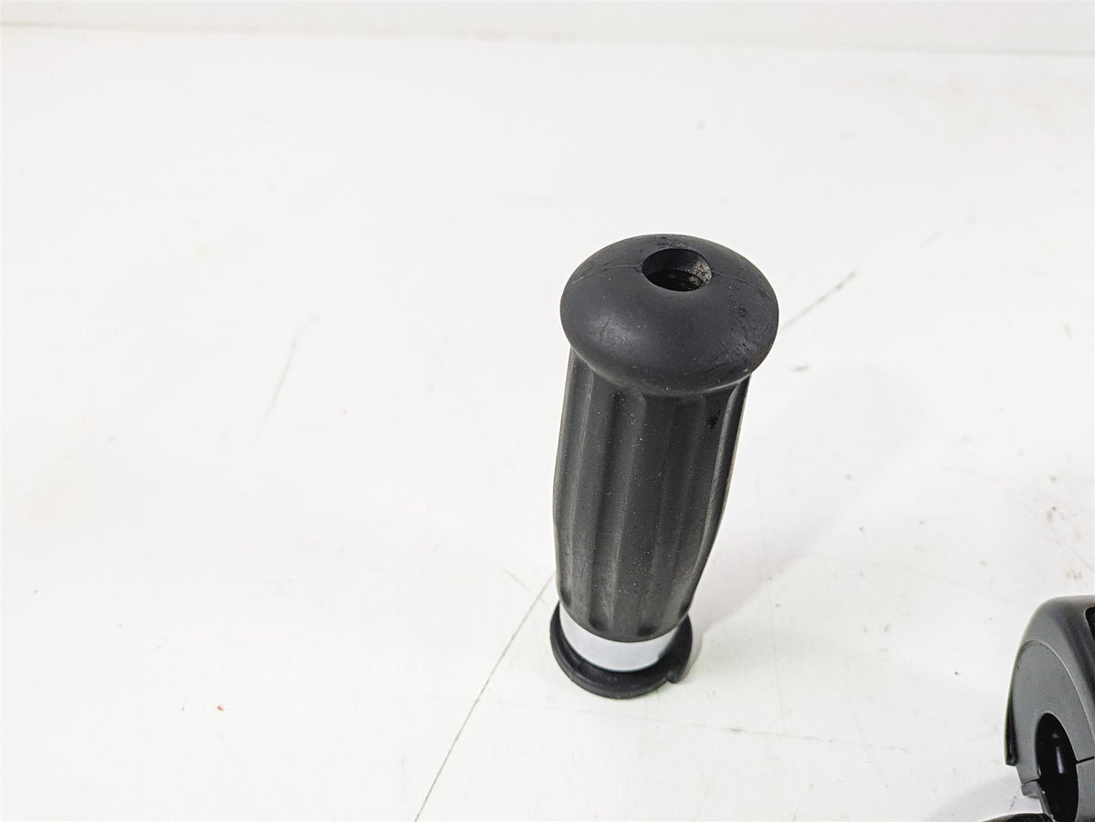 2015 Harley FXDL Dyna Low Rider Right Hand Control Switch 72944-12 {{ shop.shopifyCountryName }} - Mototech271