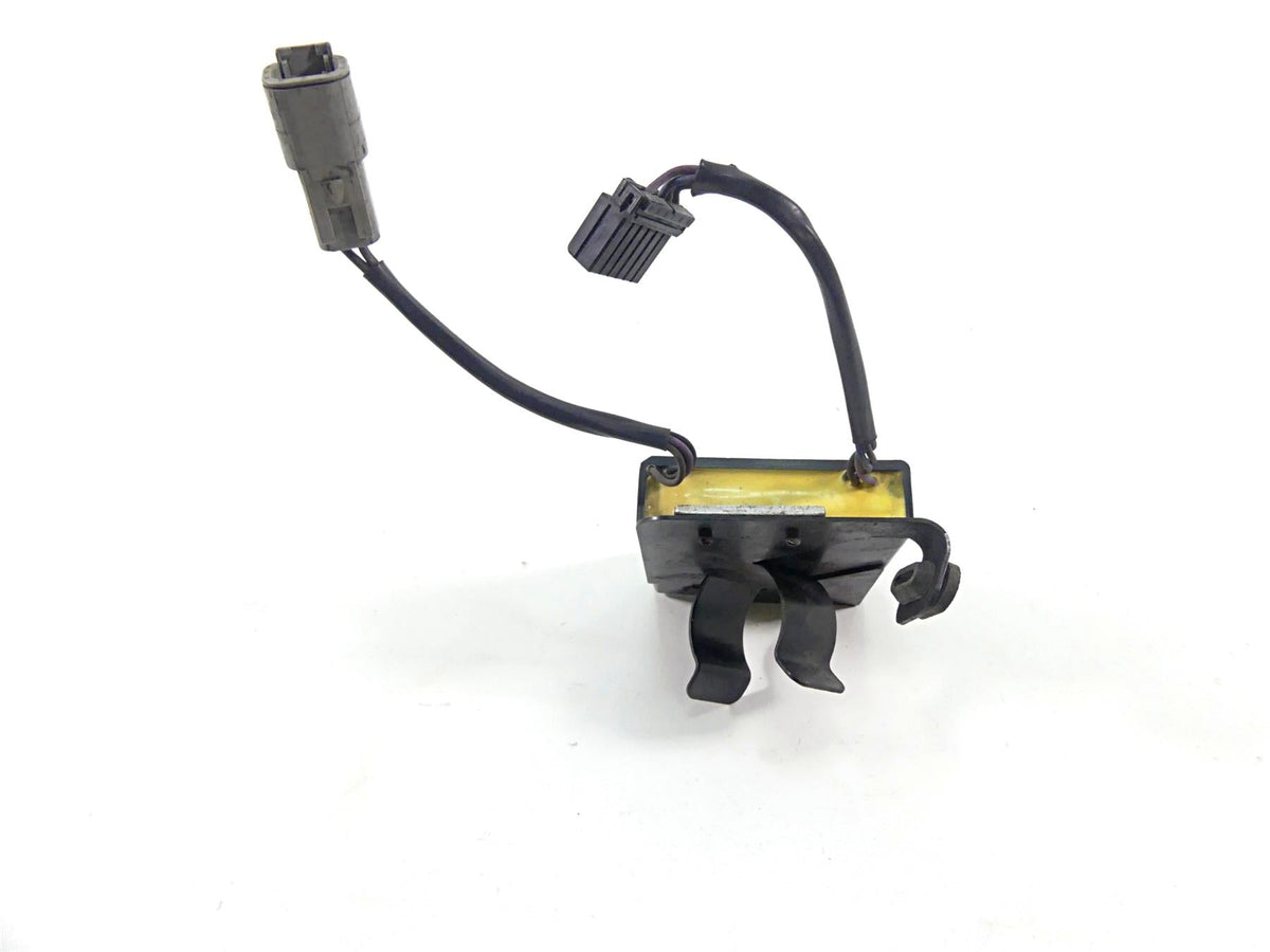 2014 Harley VRSCF Muscle V-Rod Rear Light Turn Signal Module 69457-09 {{ shop.shopifyCountryName }} - Mototech271