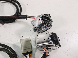 2010 Harley Touring FLHTCU Electra Glide Chrome Control Switch Set Read 71682-06 | Mototech271