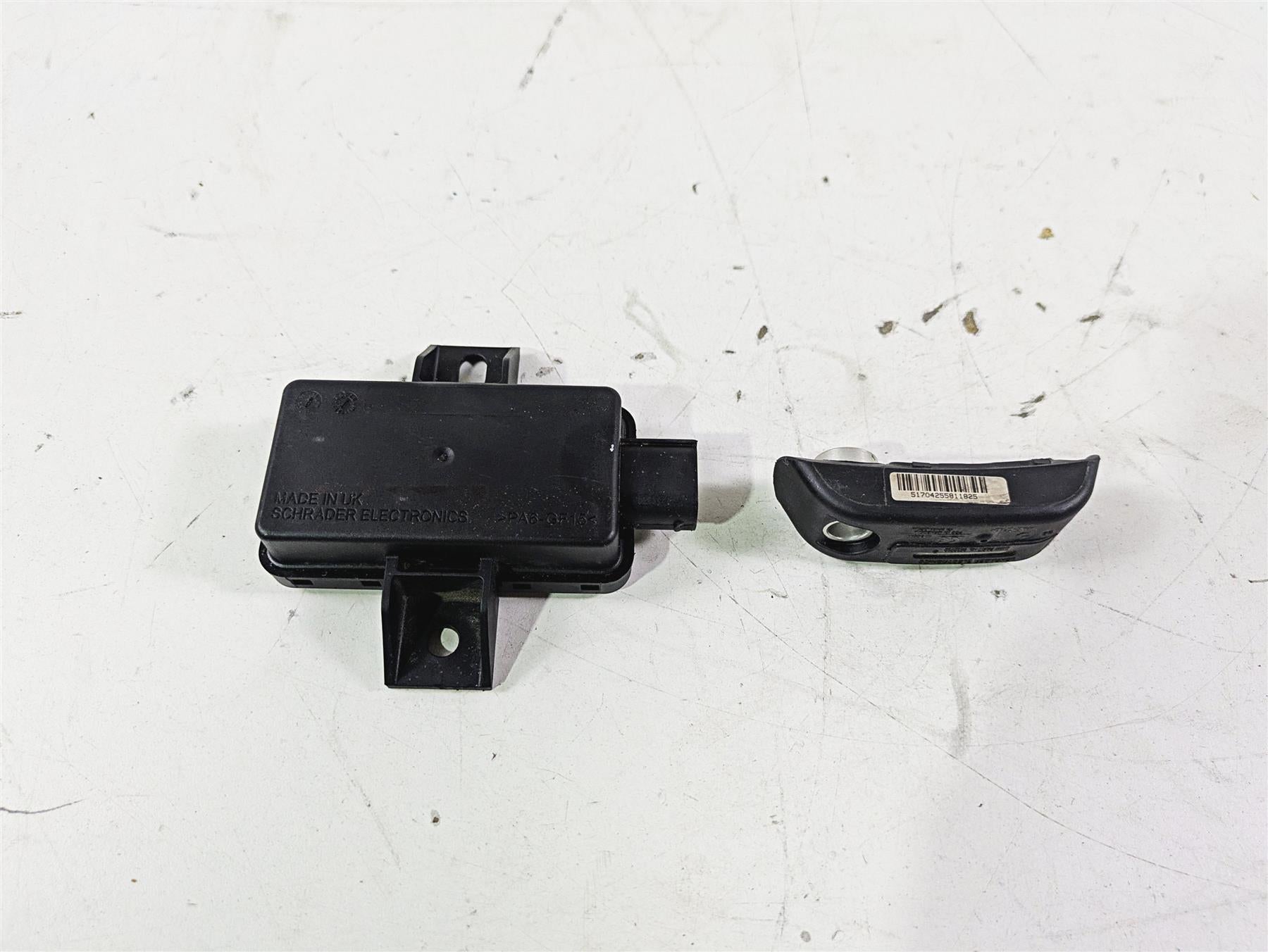 2015 BMW K1600 GT K48 RDC Tire Pressure Module & Rear Sensor 65758546222