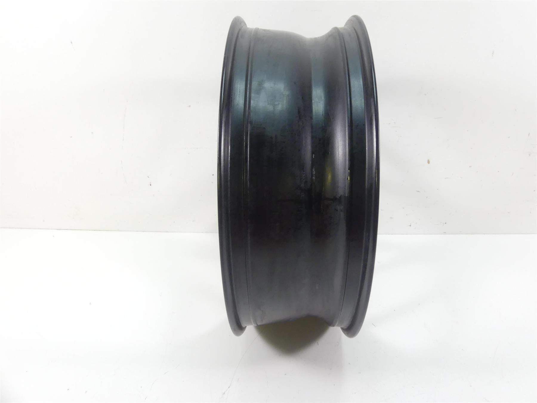 2008 Ducati Hypermotard 1100 Straight Marchesini Rear 17x5.5 Wheel Rim 50221341A {{ shop.shopifyCountryName }} - Mototech271