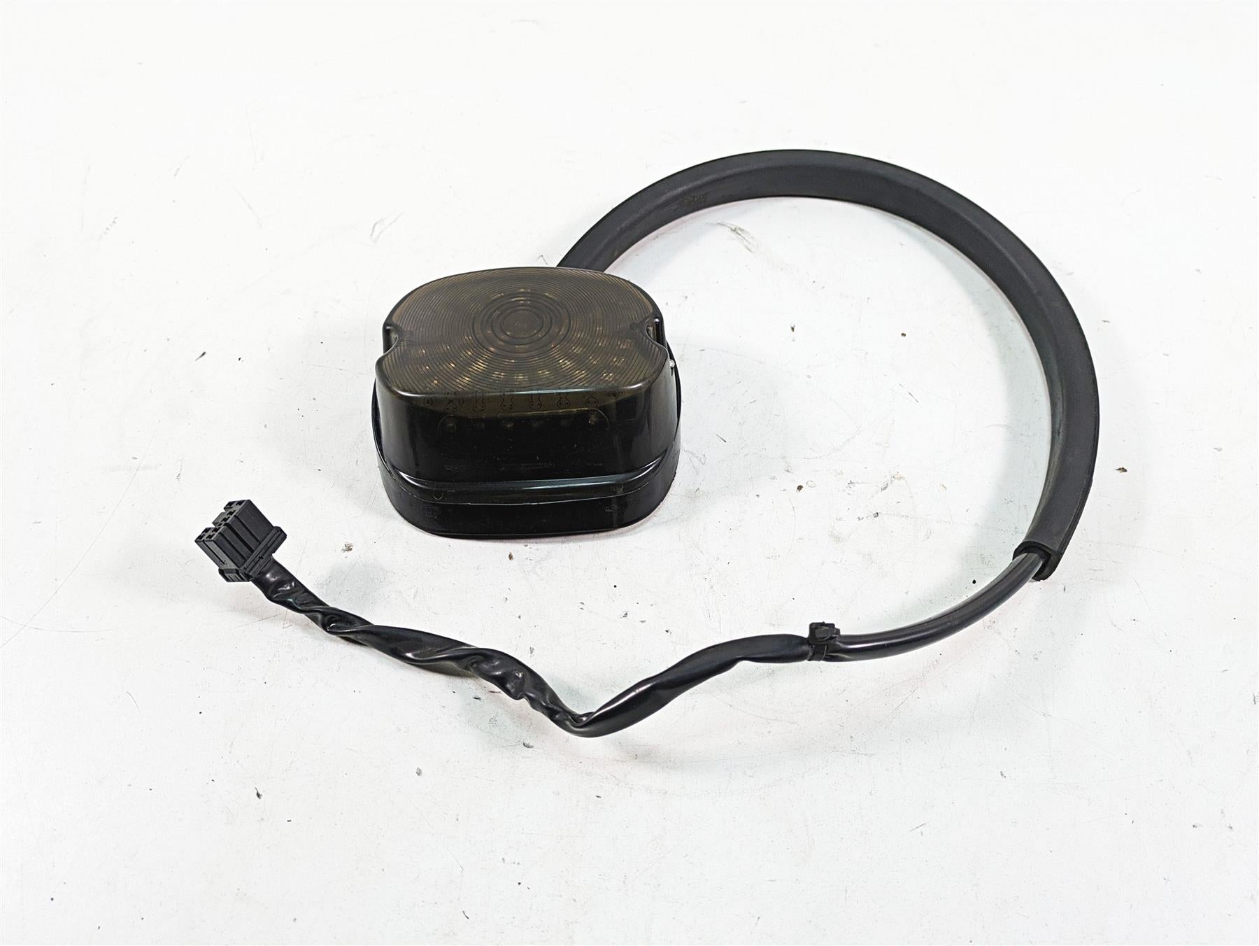 2005 Harley Dyna FXDL Low Rider Smoked Taillight Turn Signal & Wiring {{ shop.shopifyCountryName }} - Mototech271