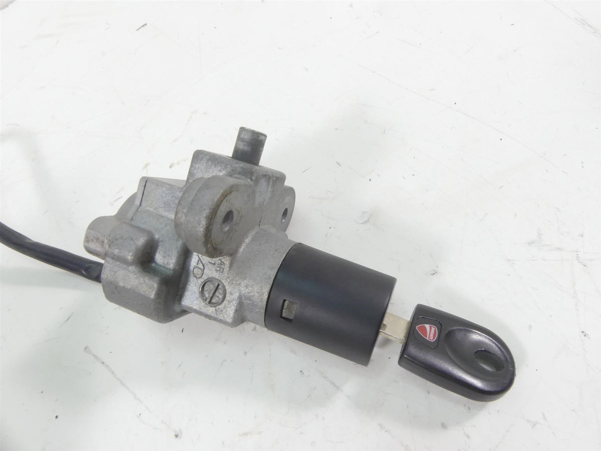 2011 Ducati Hypermotard 1100 SP Speedometer Ignition Switch Key 14K 40610773B {{ shop.shopifyCountryName }} - Mototech271
