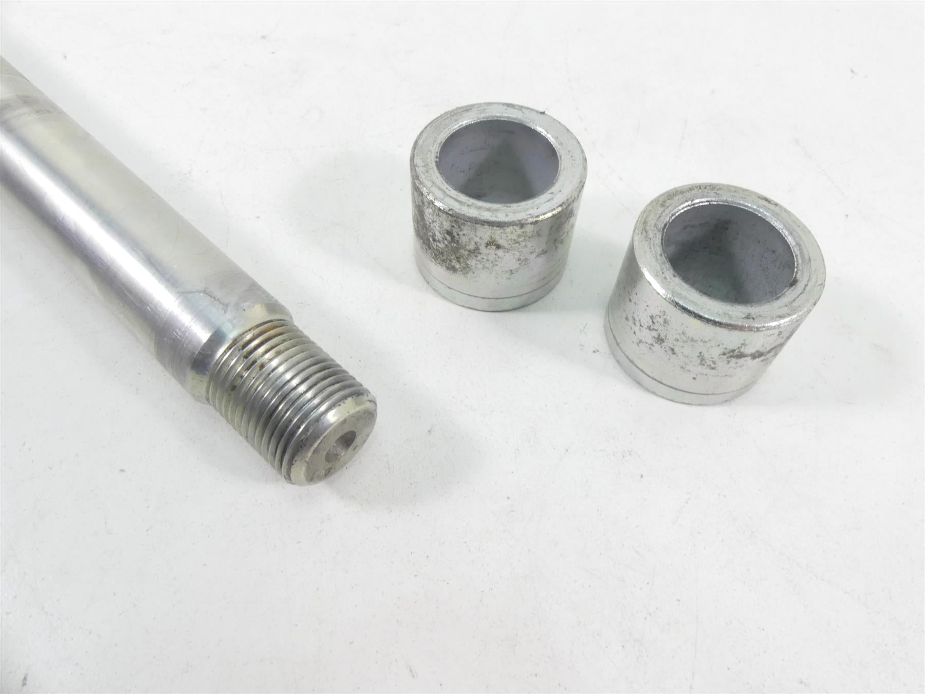 2016 Indian Chieftain Dark Horse Straight Front Axle Wheel Spindle 20mm 5138509 {{ shop.shopifyCountryName }} - Mototech271