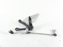 Load image into Gallery viewer, 2013 Kawasaki ZX636 ZX6R Ninja Left Footpeg Foot Peg Shifter Set 35063-0160-18R
