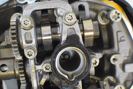 2016 BMW R1200R R1200 R K53 Right Cylinderhead Cylinder Head -Tested 11128546332 {{ shop.shopifyCountryName }} - Mototech271