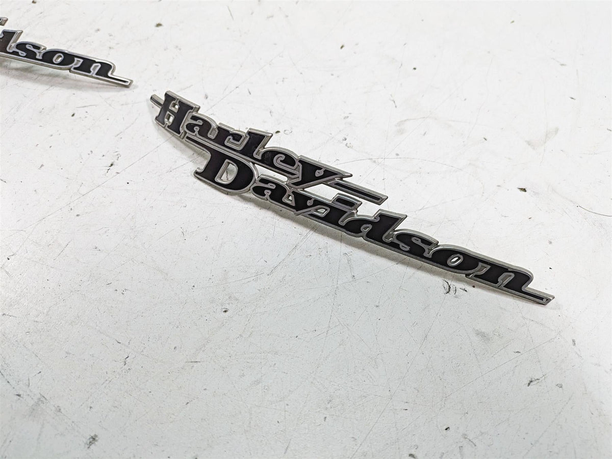 2013 Harley Touring FLHX Street Glide Fuel Tank Emblem Medallion Set 62435-11 {{ shop.shopifyCountryName }} - Mototech271