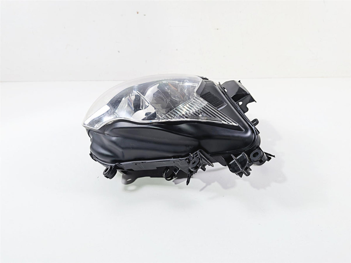 2024 Suzuki GSXR600 Headlight Head Light Lamp 35100-14J32-999 {{ shop.shopifyCountryName }} - Mototech271