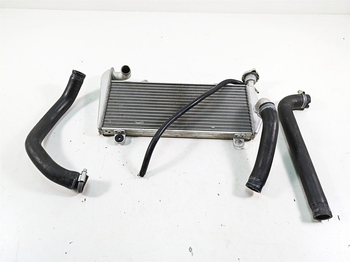 2016 Ducati Panigale 1299 S Upper Coolant Water Radiator 54840962B {{ shop.shopifyCountryName }} - Mototech271