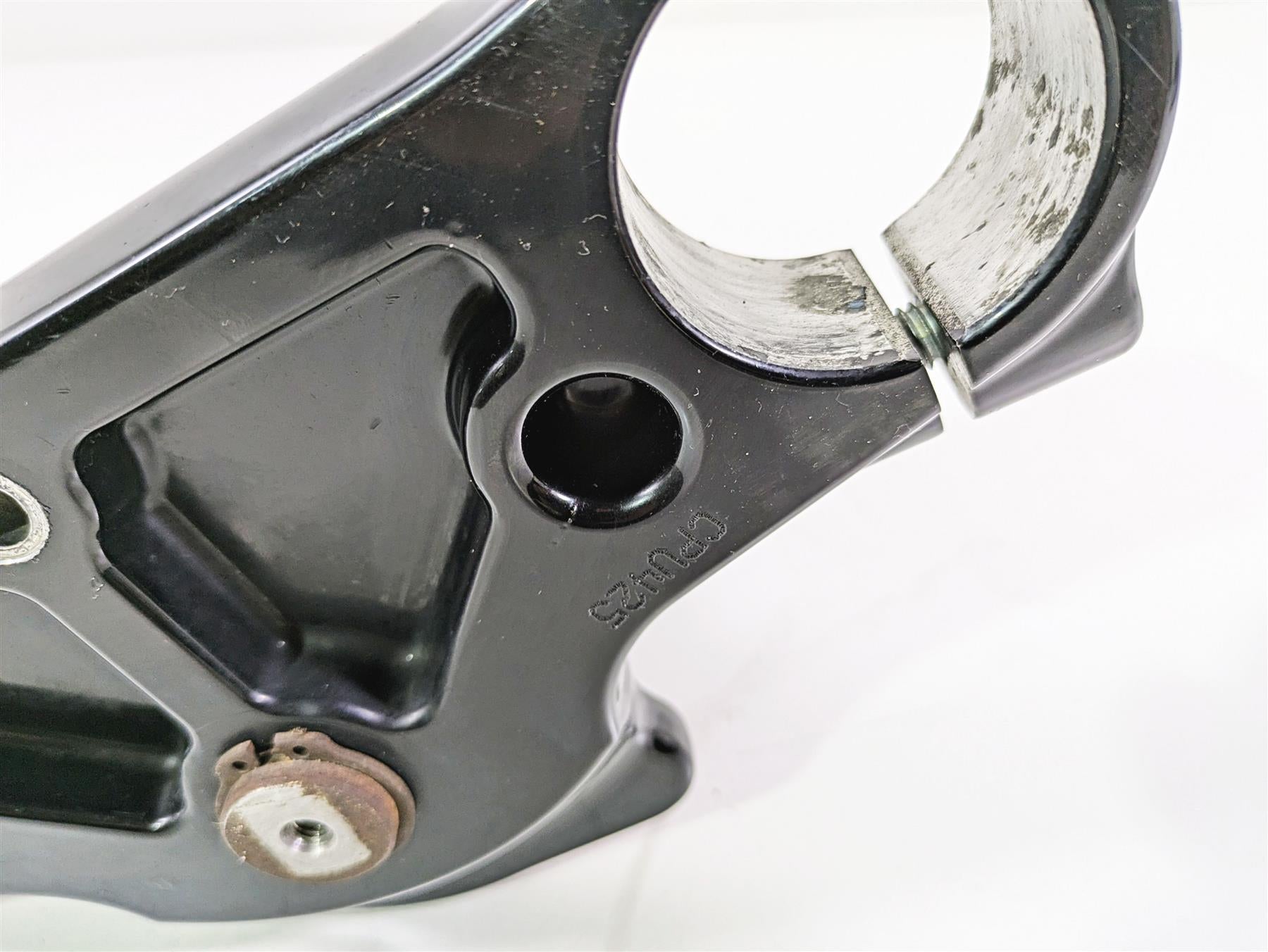 2017 Harley Dyna FXDB Street Bob Lower Triple Tree Clamp 49mm - Read 45900041 {{ shop.shopifyCountryName }} - Mototech271