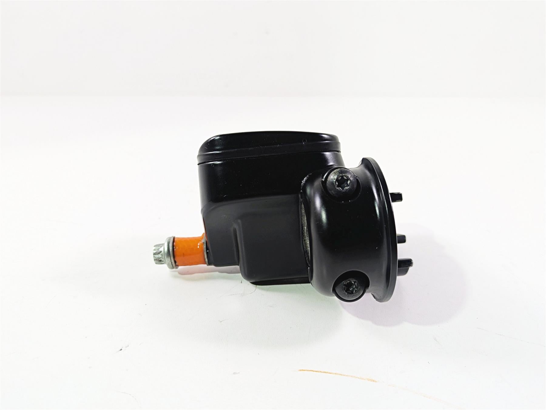 1999 Harley Touring FLHTCUI E-Glide Front Brake Master Cylinder 11/16 41700737 {{ shop.shopifyCountryName }} - Mototech271
